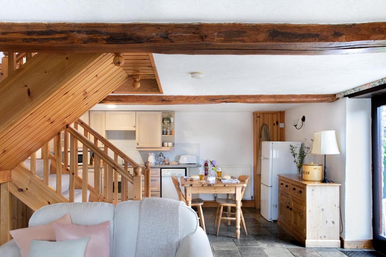 Downe Cottages ハートランド エクステリア 写真